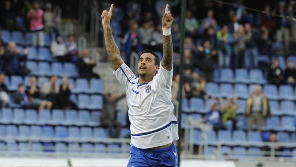 El Tenerife avanzó a la tercera ronda de la Copa. EFE