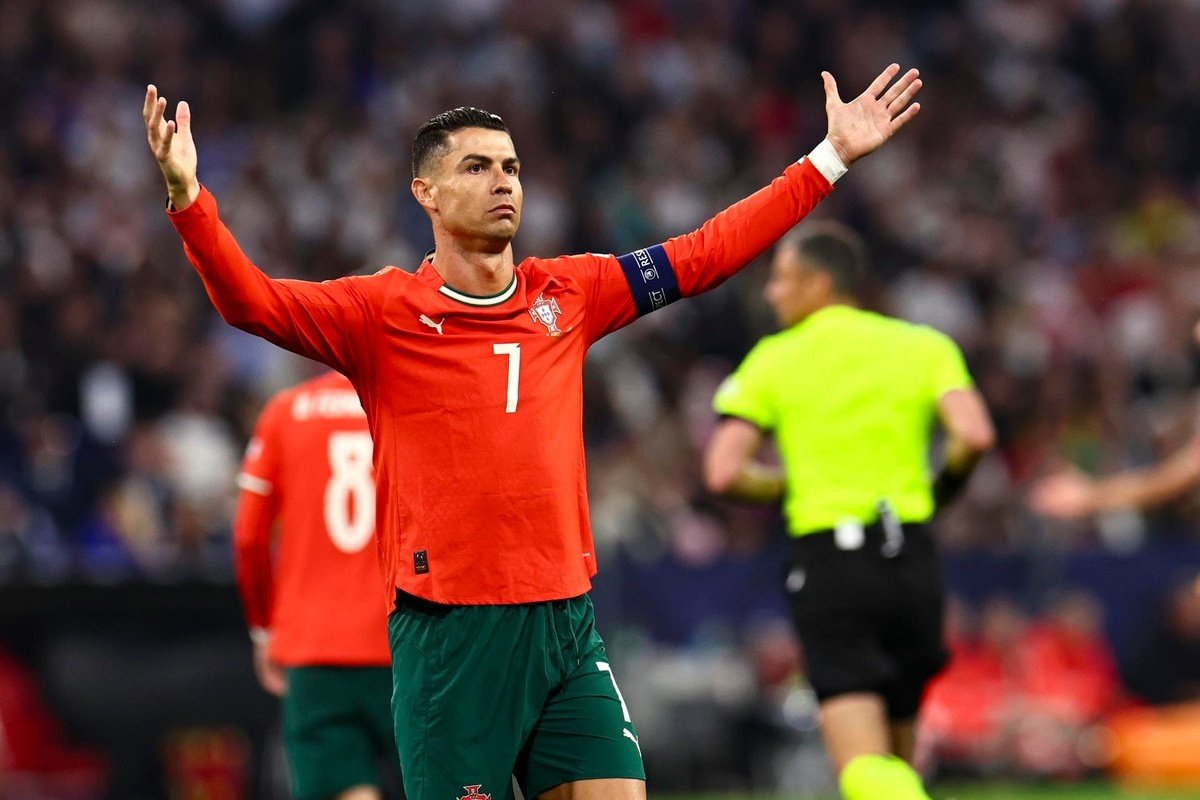 Cristiano Ronaldo: 3 gols contra a Espanha, mas todos em um único jogo