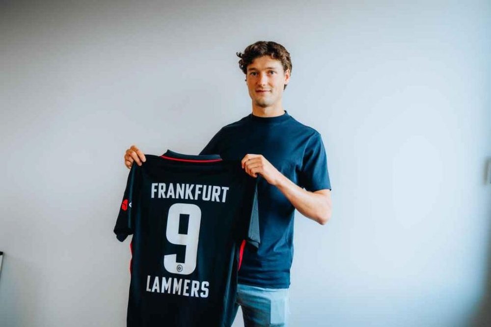 Sam Lammers jogará emprestado na Bundesliga. Eintracht