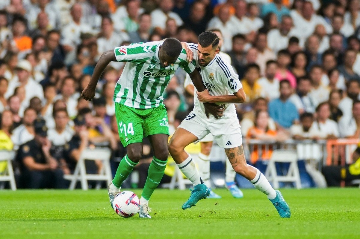 Carvalho suffered a complete rupture of his right Achilles tendon in Betis' win over Leganes. EFE