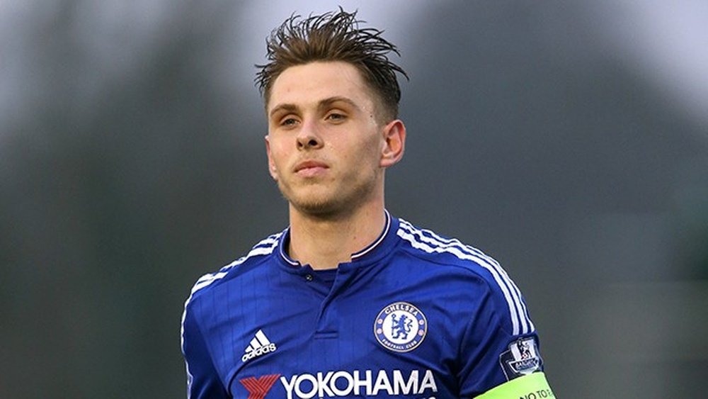 Charlie Colkett jugará en el Chelsea otros tres años. ChelseaFC