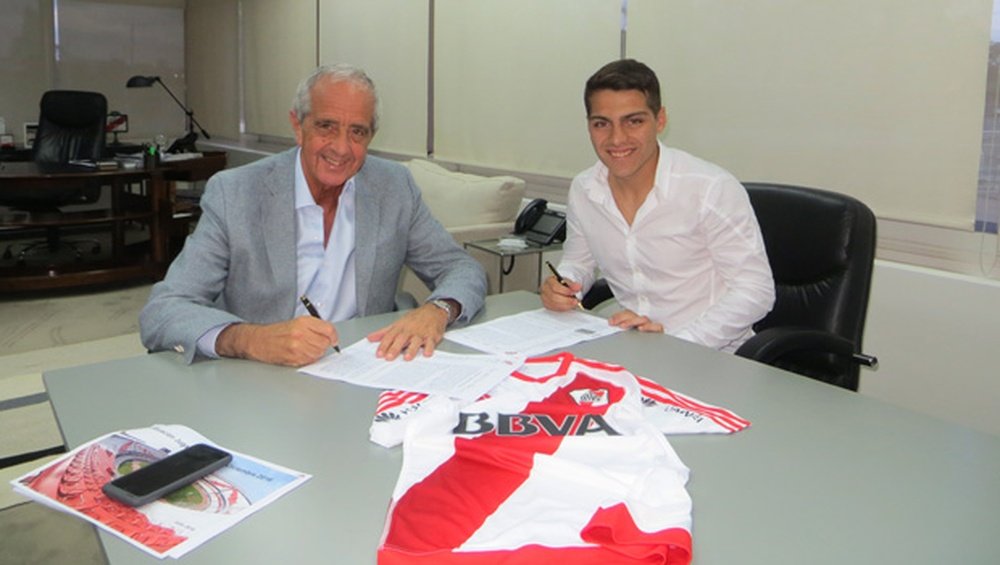 Olivera renovó hasta 2020 con River Plate. CARiverPlate
