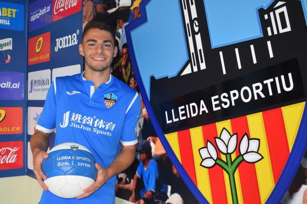 Liberto se va cedido al Lleida. LleidaEsportiu