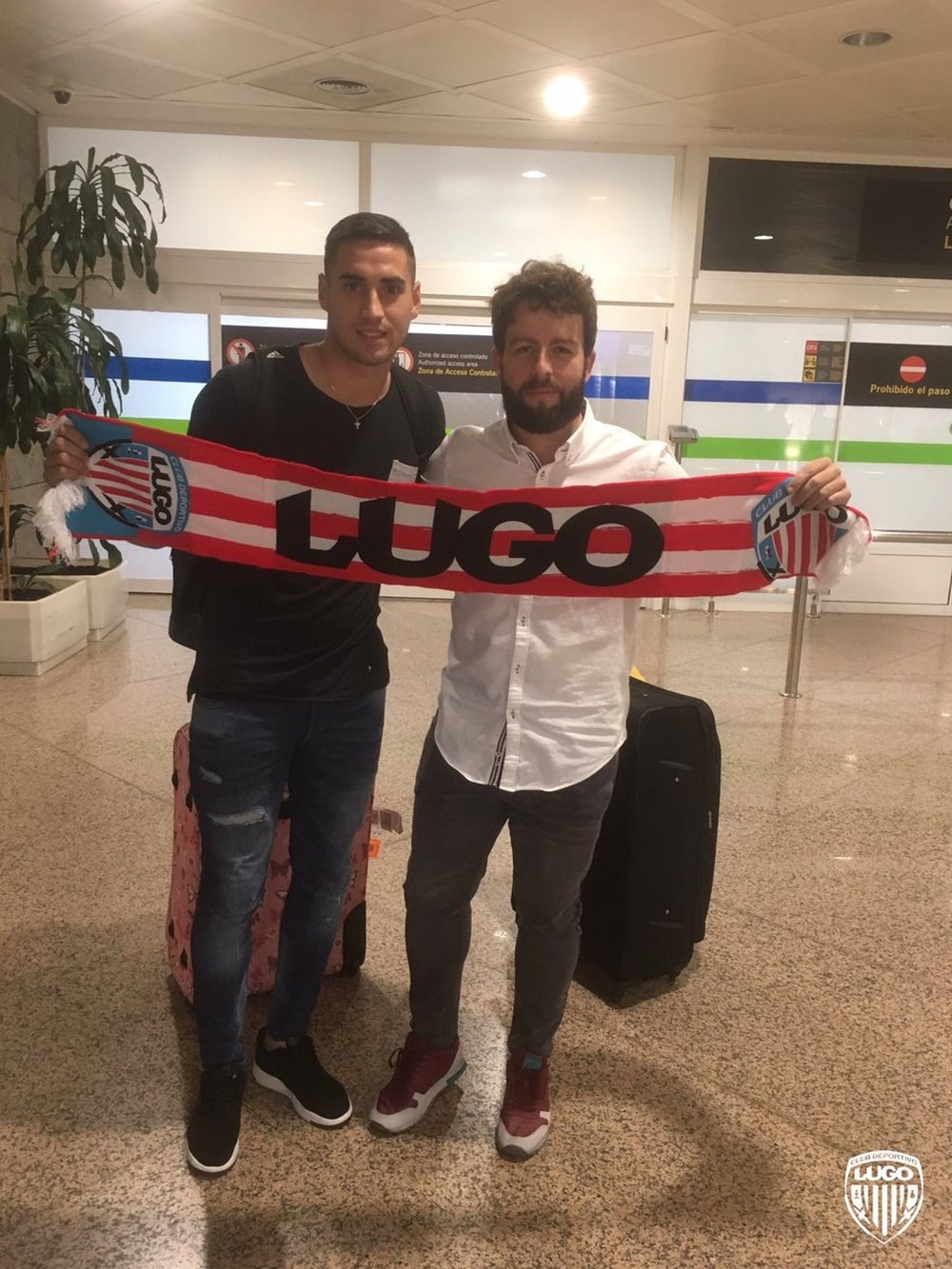 Fydriszewski defenderá la camiseta del Lugo. Twitter/CDeportivoLugo