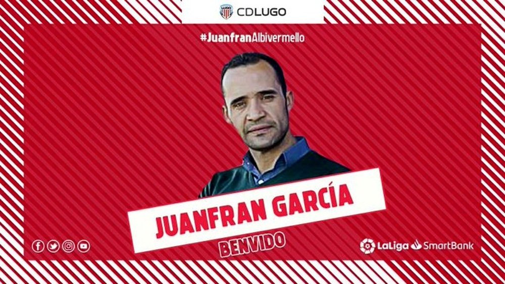 Juanfran García llega al banquillo del Lugo. Twitter/CDeportivoLugo