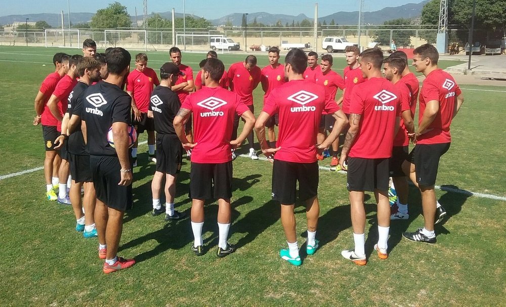 El Mallorca ya prepara el partido contra el Nàstic. RCDMallorca