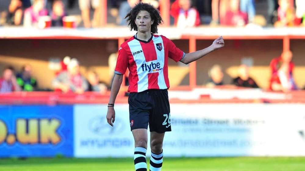 Ethan Ampadu has been named in the Wales senior squad. ExeterCityFC