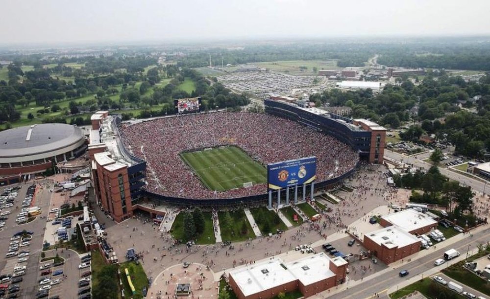 El Michigan Stadium, en una fotografía aérea de hace dos temporadas, cuando el Real Madrid se enfrentó al Manchester United. AFP