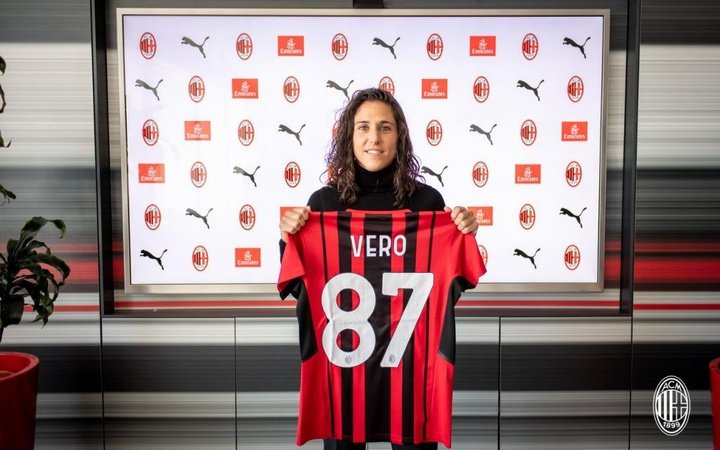El Milan Femenino anunció la renovación de Vero Boquete