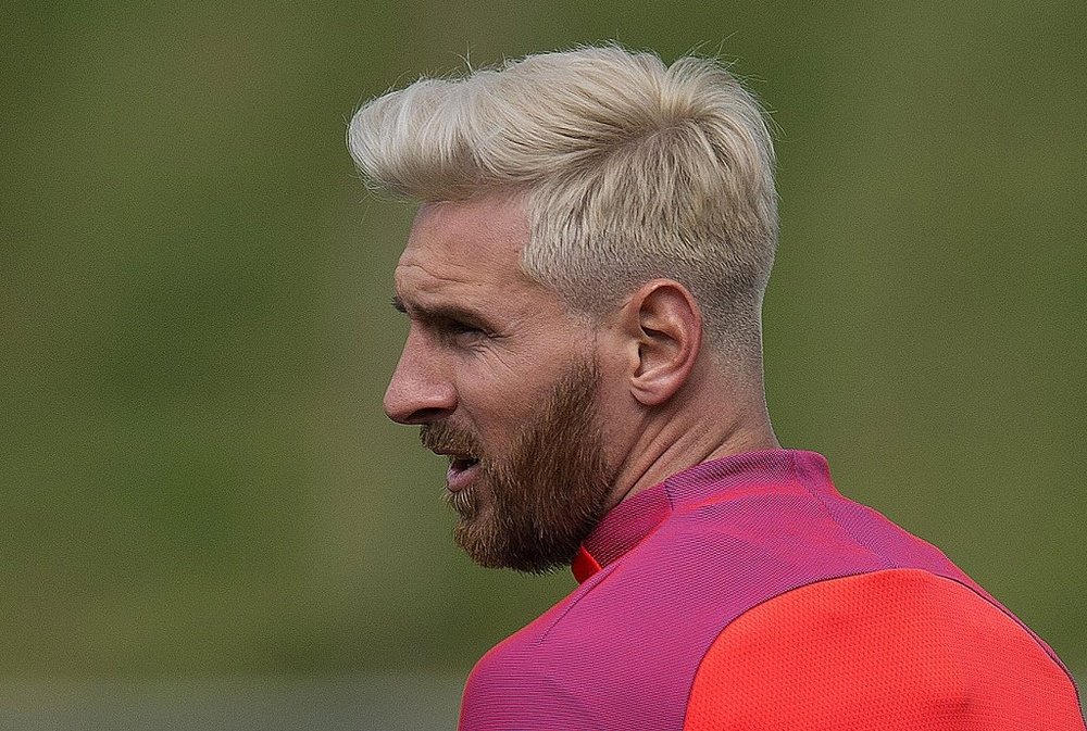 El nuevo color de pelo de Messi ha generado todo tipo de críticas. LigadeCampeones
