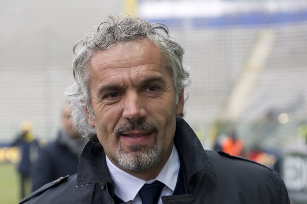 Roberto Donadoni is currently the manager of Bologna FC. BolognaFC