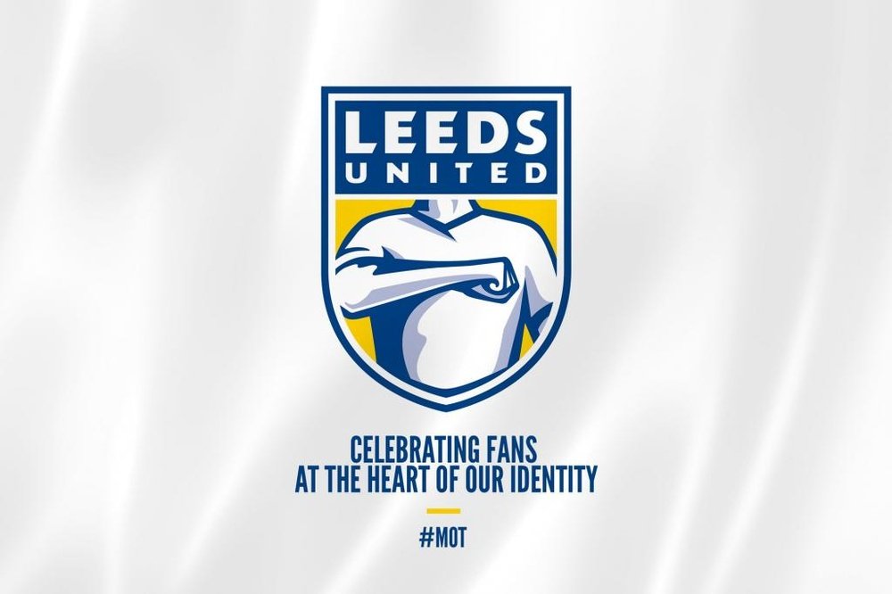 El escudo del Leeds como espejo para el Almería. Twitter/LUFC