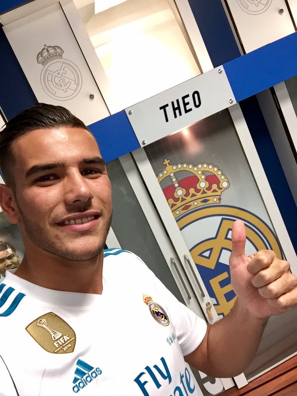 Theo Hernández au vestiaire du Real Madrid. EFE