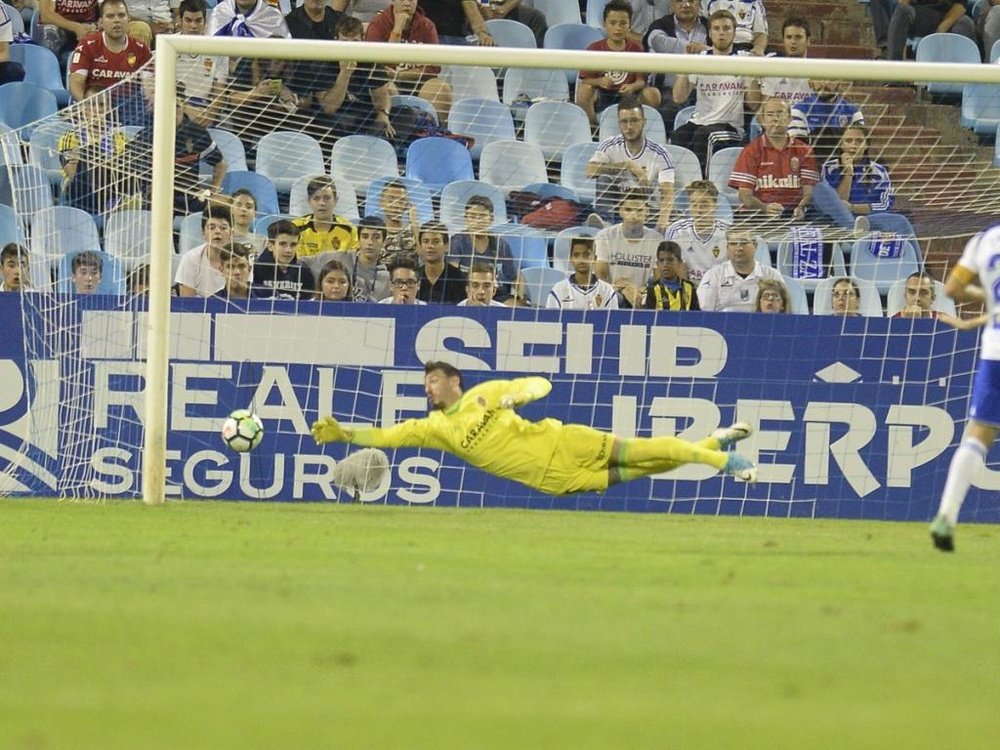 Cristian Álvarez tuvo un promedio de 1,3 goles por partido el pasado curso. Twitter/RealZaragoza