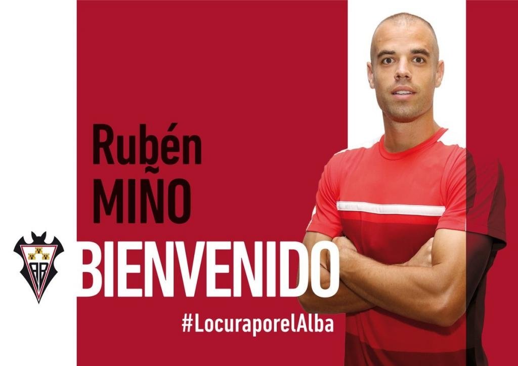 El Albacete confirmó el fichaje del ex azulgrana Miño