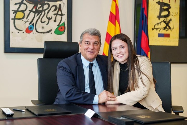 Hay futuro para rato: Claudia Pina renueva con el Barça hasta 2026