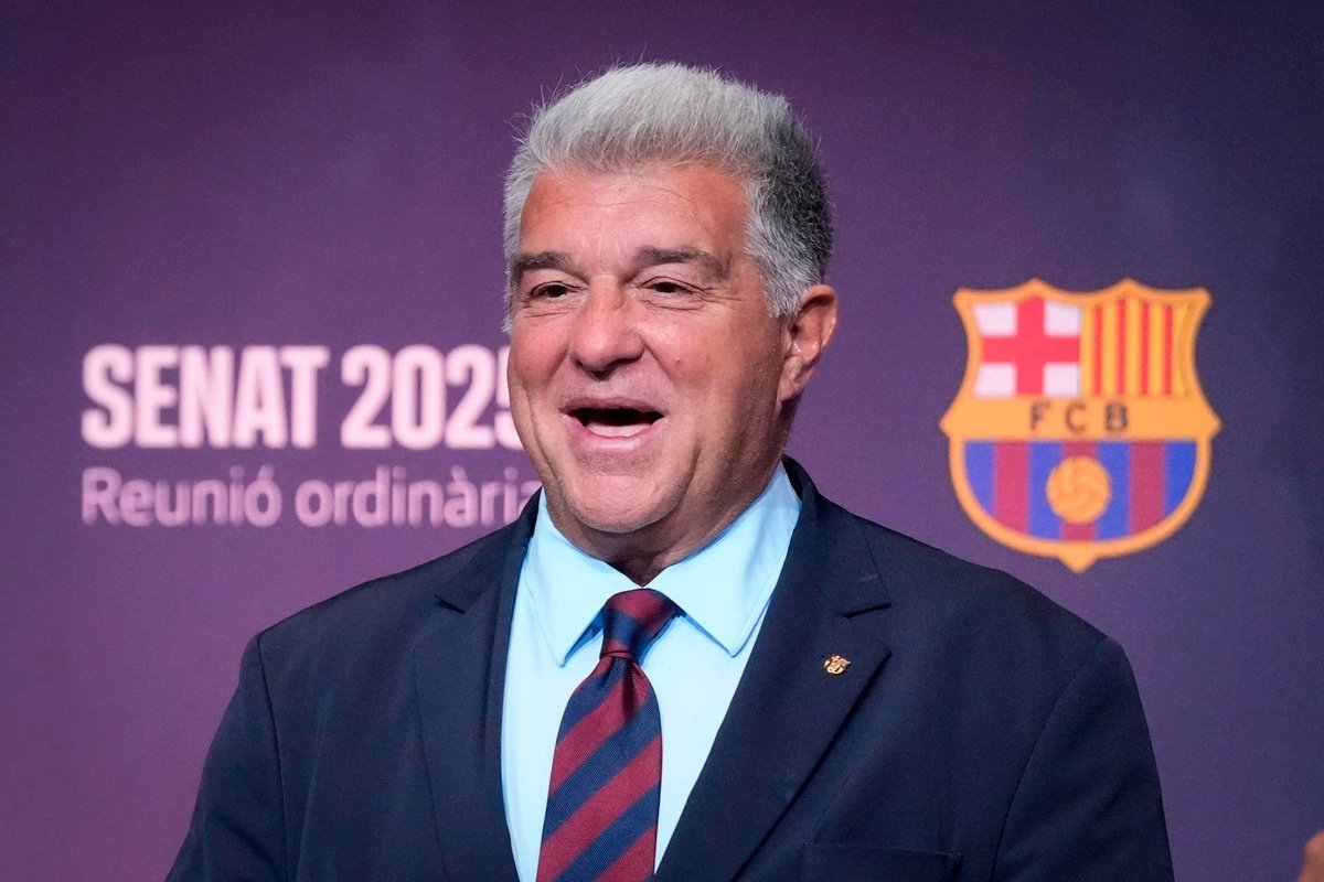 Laporta disparó la ilusión del barcelonismo. EFE/EnricFontcuberta
