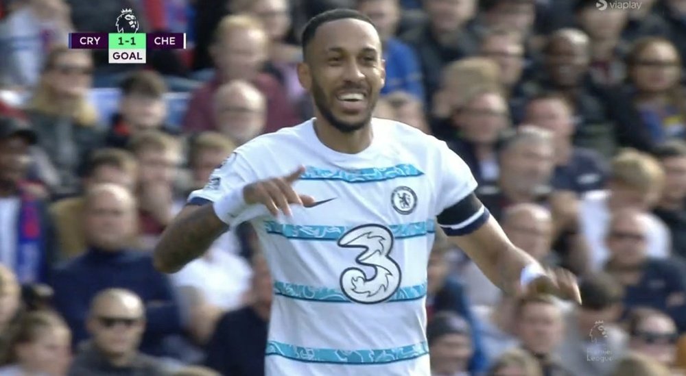 Il primo gol di Aubameyang con il Chelsea. viaplay