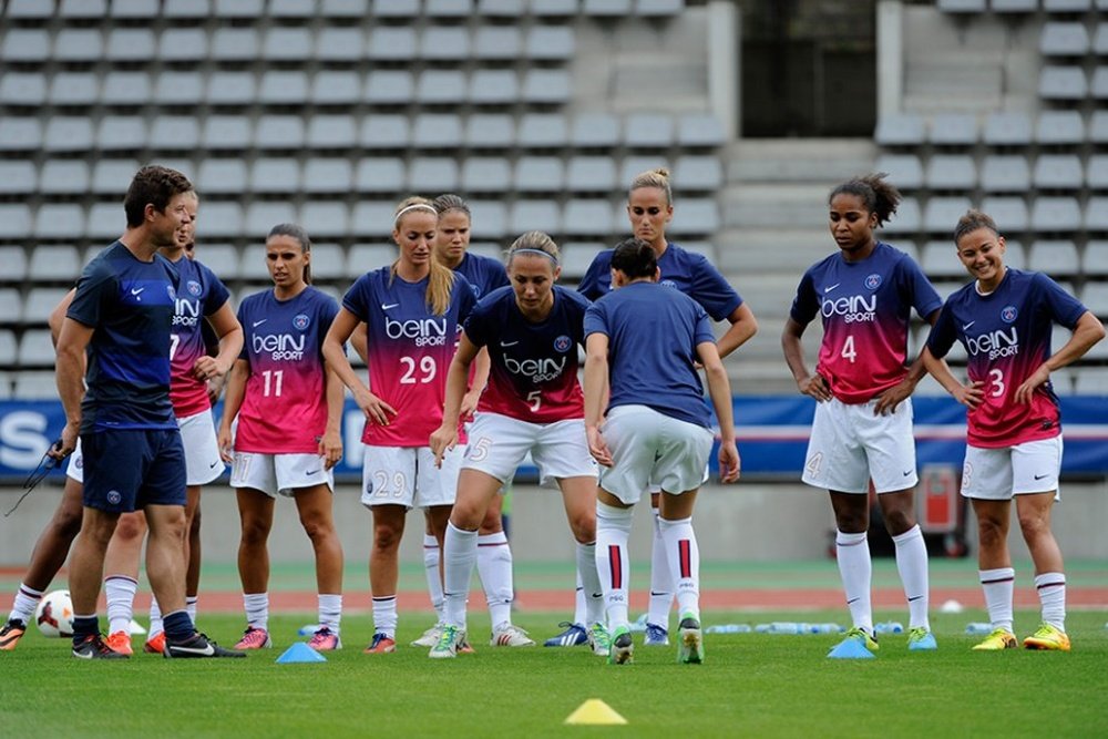 Las chicas del PSG no pudieron con el equipo noruego y tendrán que remontar. PSG