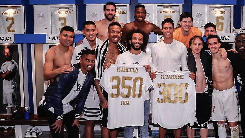 El Madrid felicitó a Marcelo y varane. RealMadrid
