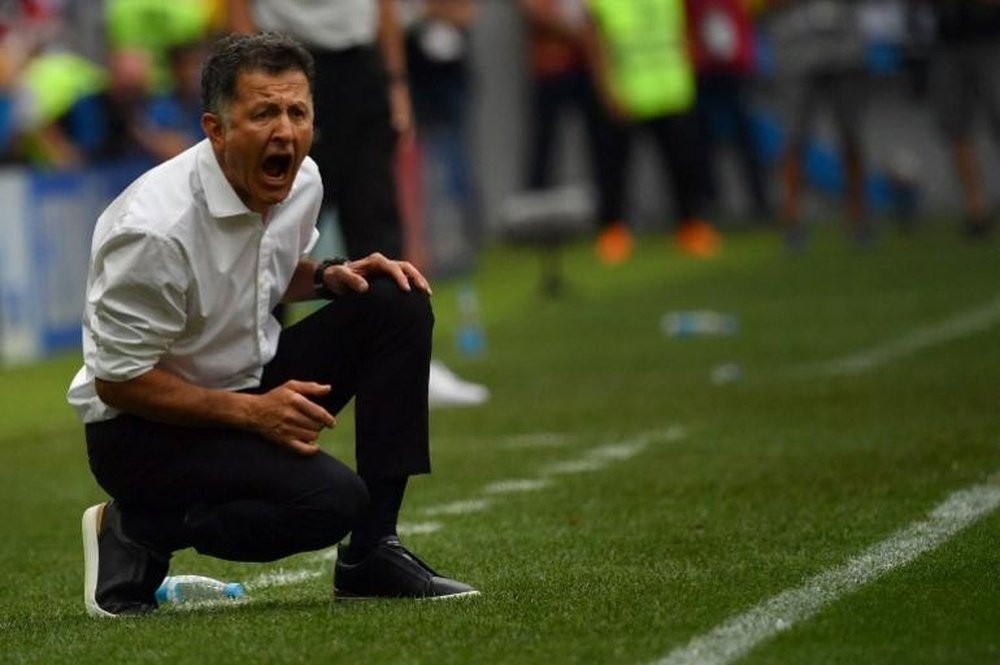 Osorio todavía no ha comunicado si seguirá al frente del 'Tri'. AFP