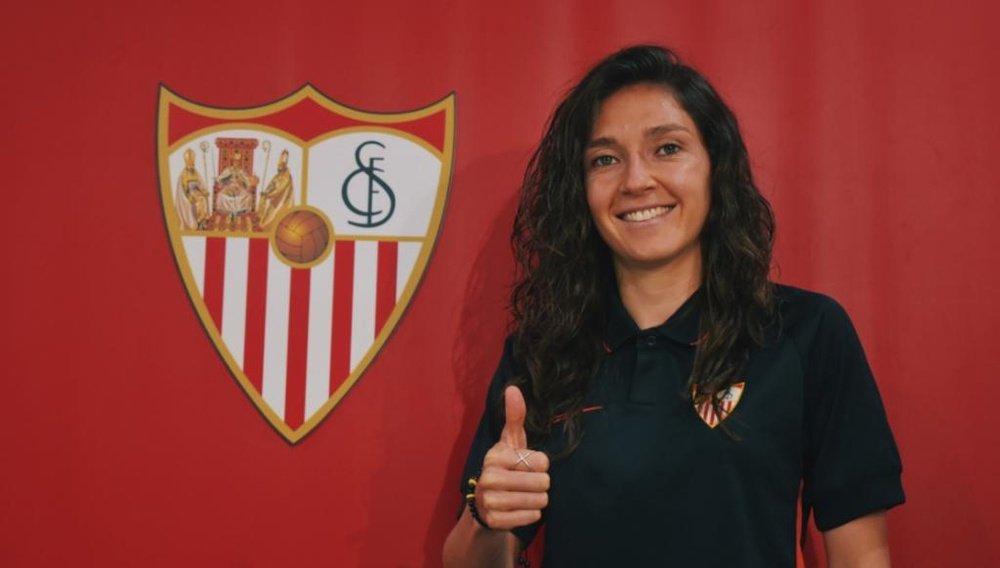 Natalia Gaitán llega a la capital andaluza procedente del Valencia. SevillaFC