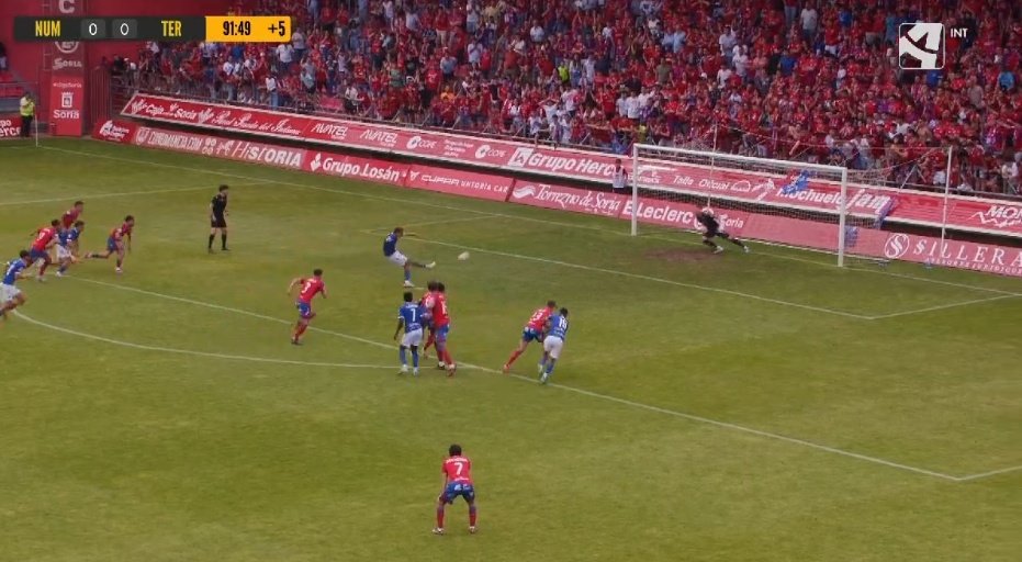 Un penalti en el 92' condena al Numancia a seguir en el infierno. Captura/AragónTV
