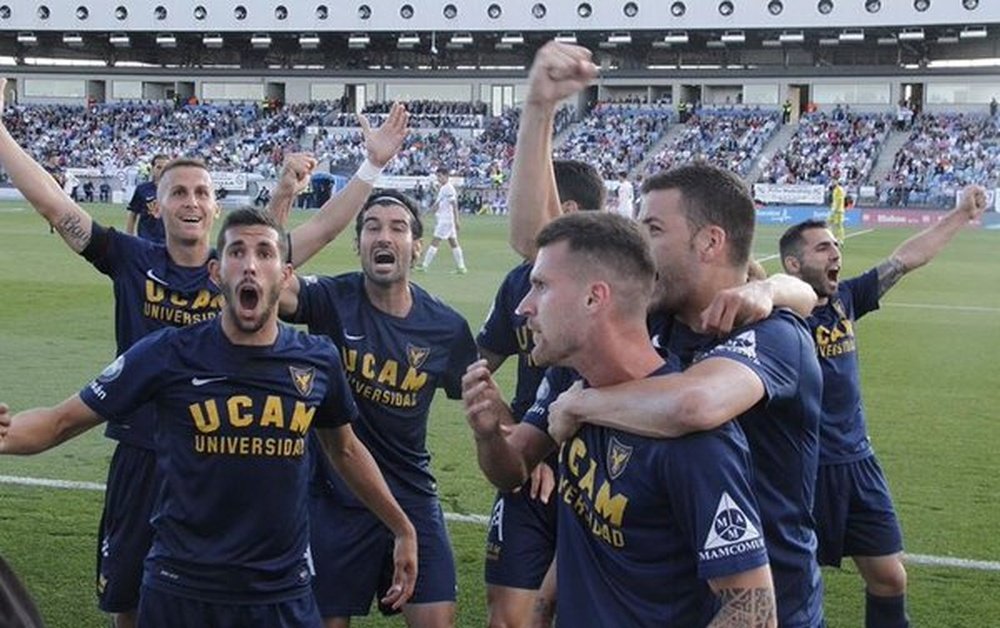 El UCAM Murcia supera al Castilla y asciende a Segunda División. LaInfoDeportes