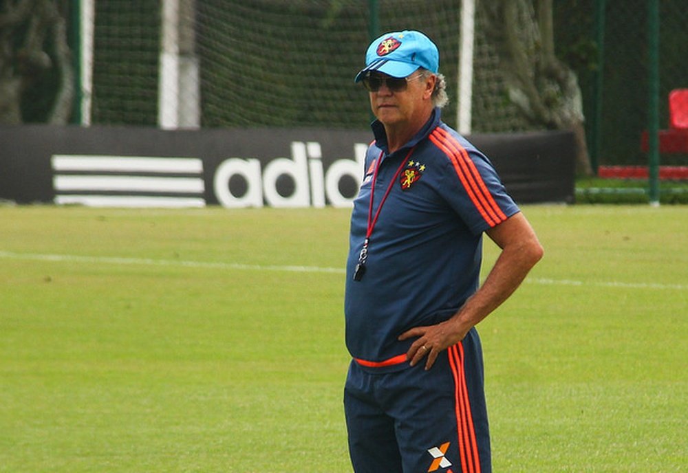 Falcao podría ser destituido en las próximas horas como técnico del Internacional. SportRecife