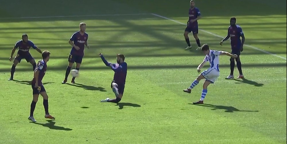 Elustondo opens the scoring against Barcelona. Screenshot/BeinSports