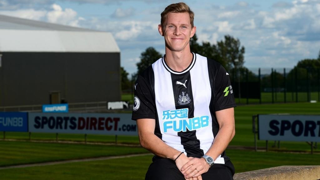 Sweden right-back Emil Krafth seals Newcastle switch