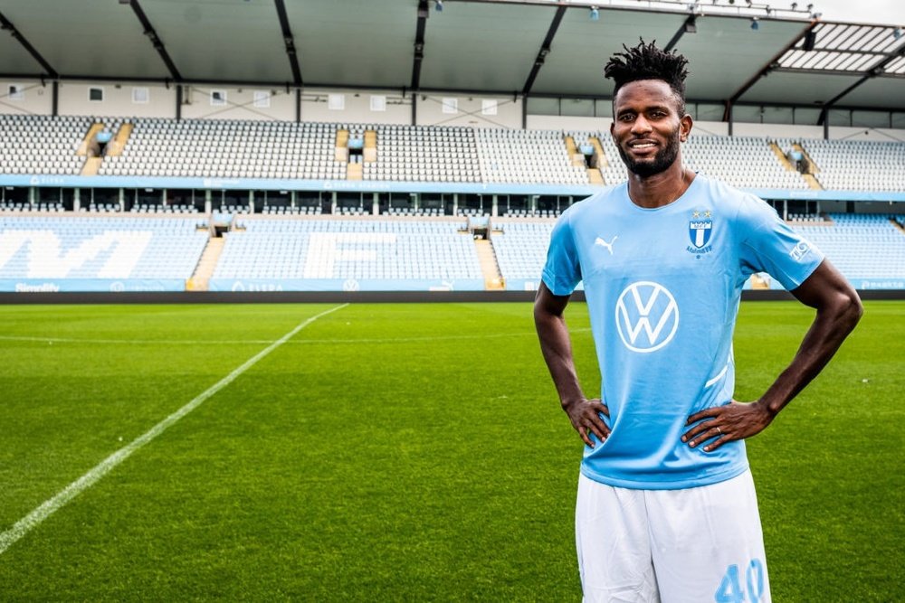 Lomotey é o novo reforço do Malmö até 2026.AFP