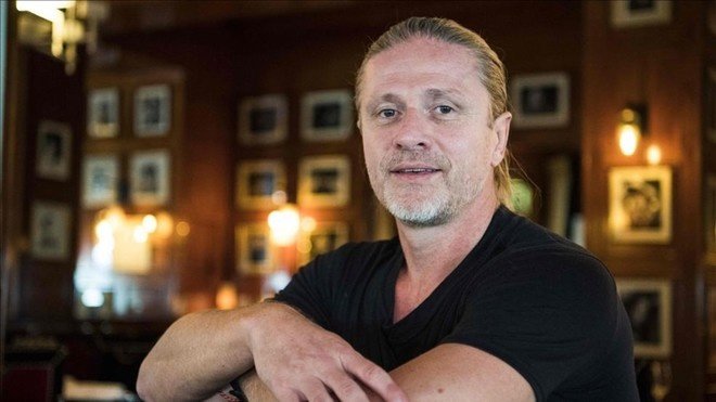 Emmanuel Petit thinks PSG's loss is worse than the Barca one