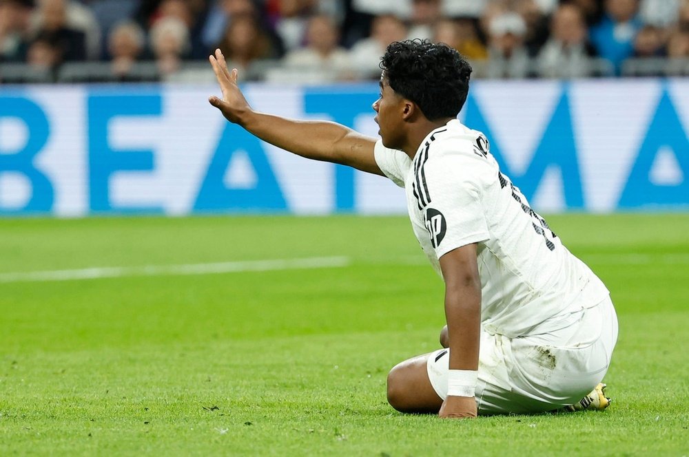 Alonso is keen to involve Endrick in the group as soon as possible. EFE