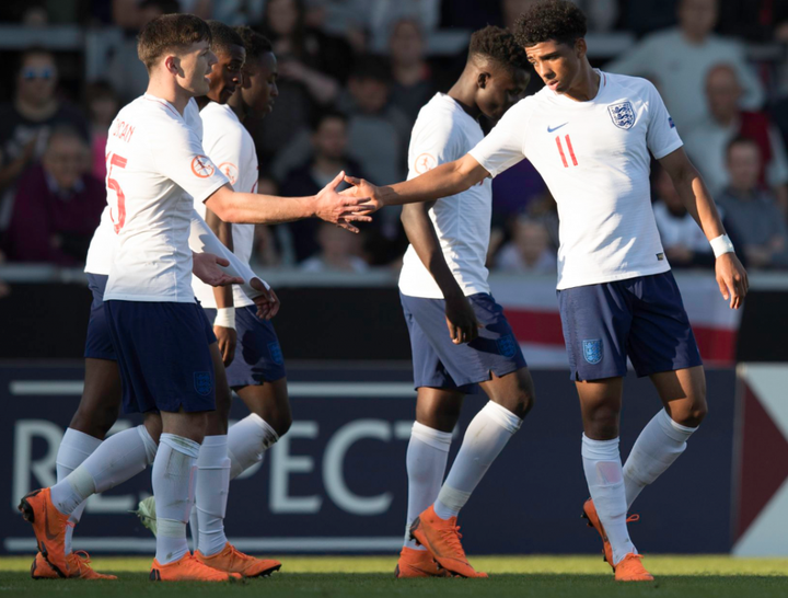 England Under-17s progress to European semi-finals