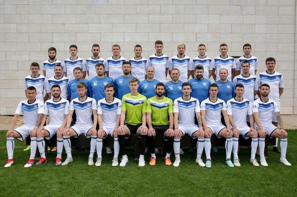 Pandev y una academia que creó en 2010 hacen historia. MacedonianFootball