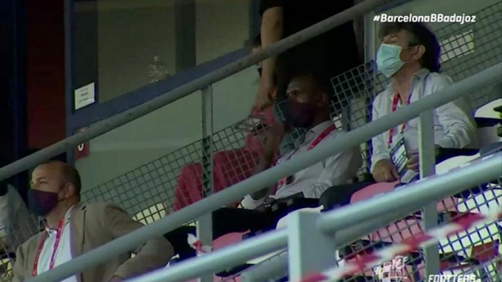 Abidal estuvo en la grada. Captura/Footters