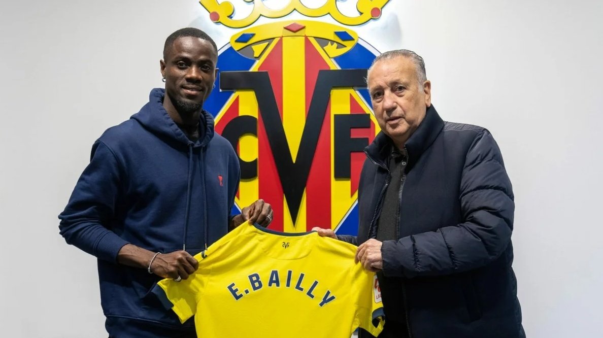 Bailly vuelve al Villarreal 7 años después. VillarrealCF