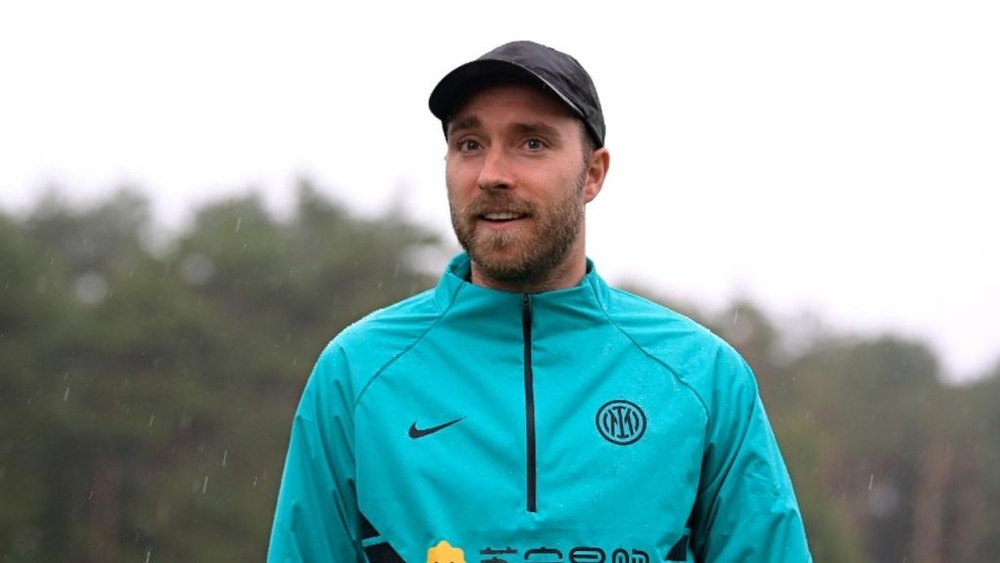 Eriksen apareceu no treino do Inter.Twitter/Inter