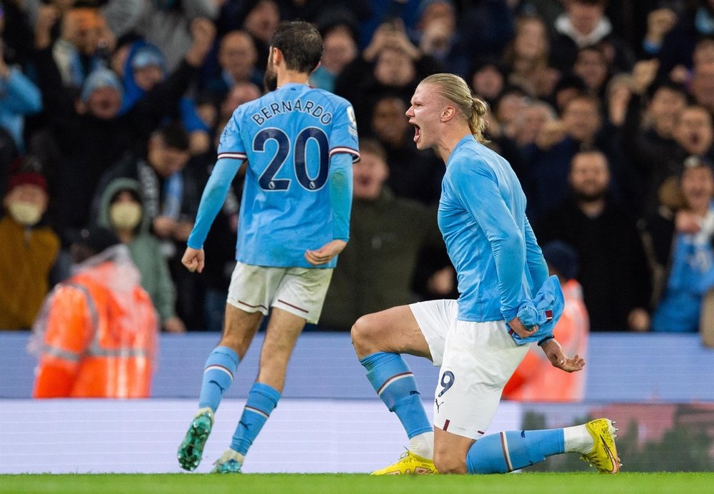 Haaland le dio la victoria al City en el 95'. EFE
