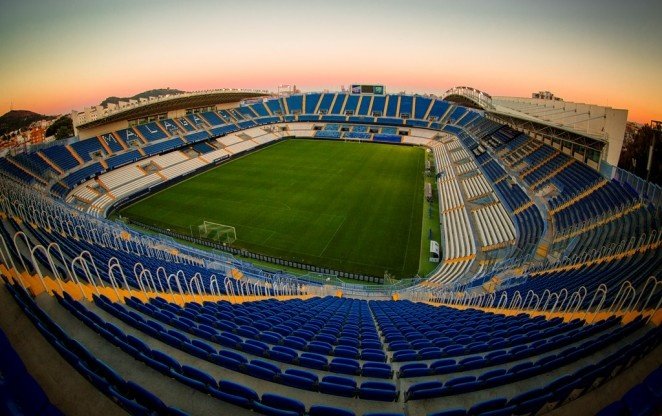 La Rosaleda vio jugar el primer partido del Málaga en el año 41 . MálagaCF