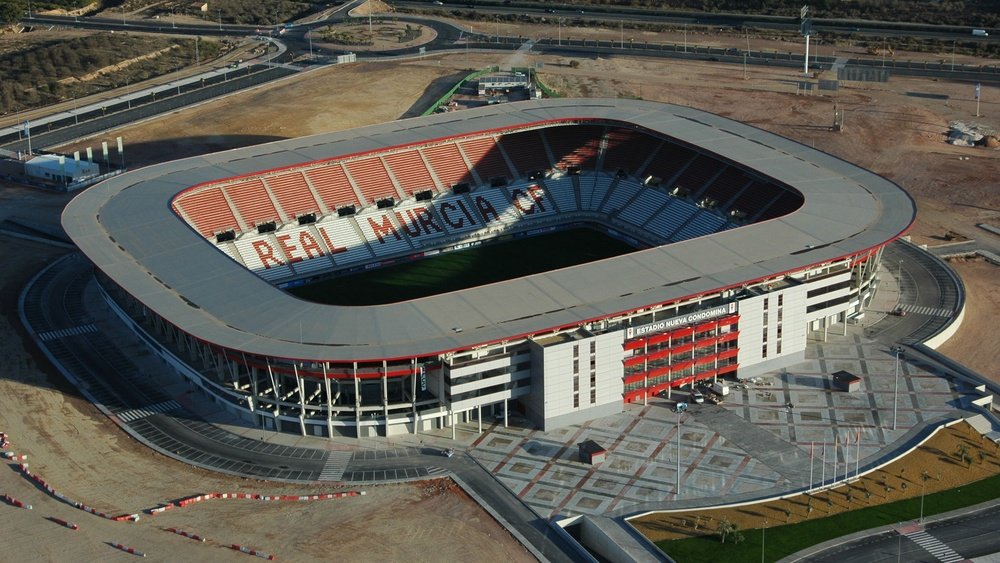 El club pondrá su estadio a disposición de los transportistas. RealMurcia