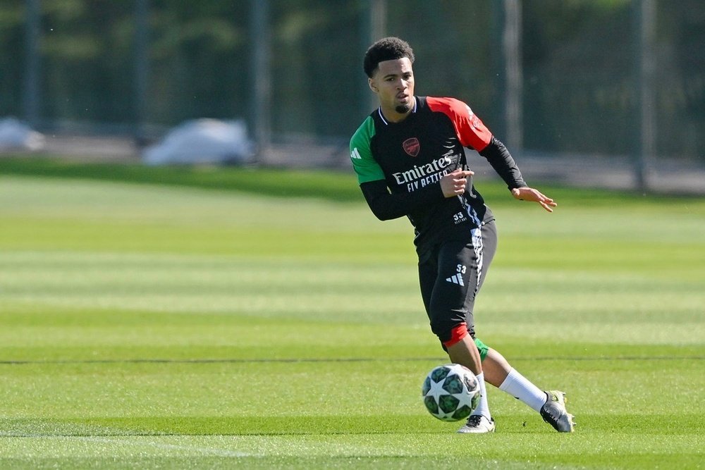 Both Nwaneri and Lewis-Skelly are seen as pivotal to Arsenal's long-term plans. EFE