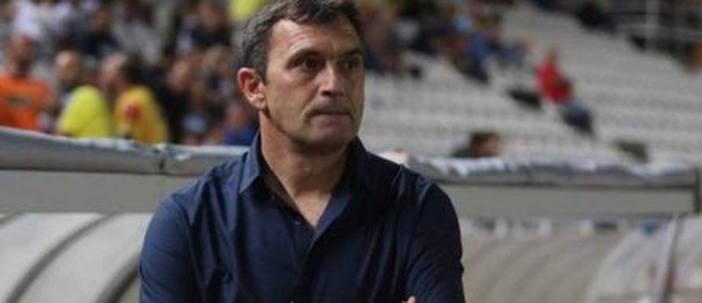 Eugen Neagoe será el encargado de dirigir al CSMS Iaşi durante esta temporada. Twitter