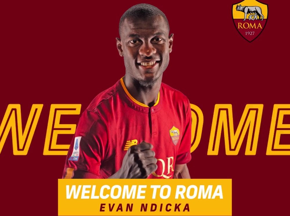 Ndicka has signed a contract with Roma until 2028. Twitter/OfficialASRoma
