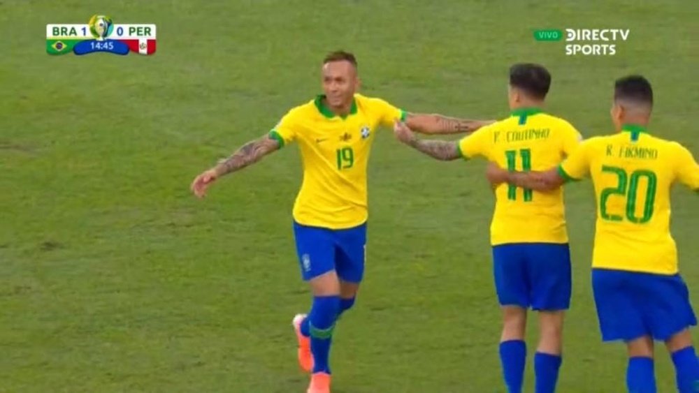 Everton abriu o marcador para o Brasil. Captura/DIRECTVSports