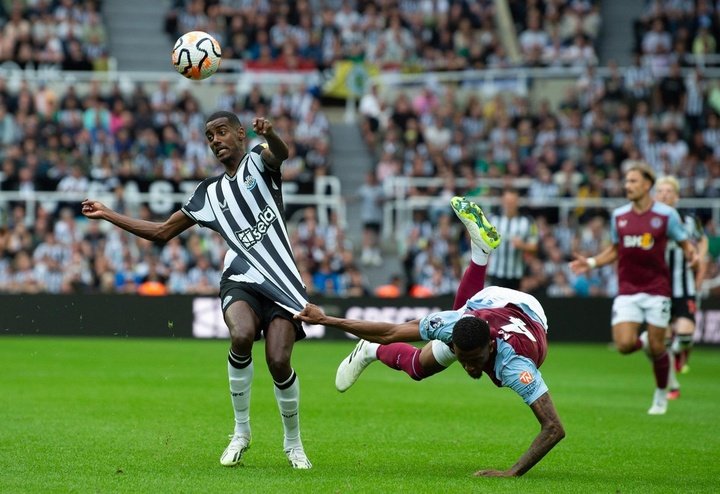 Newcastle atropela o Aston Vila por 5-1!