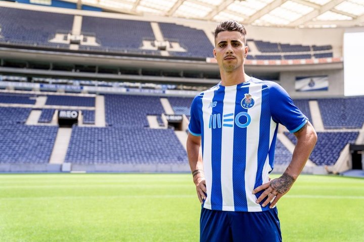 Porto signe le défenseur Fábio Cardoso