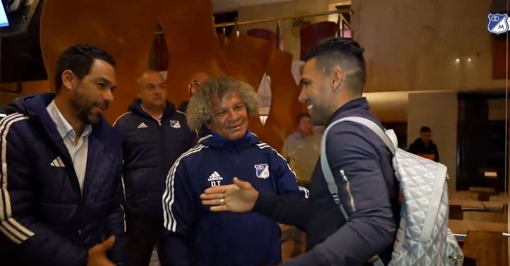Falcao se sumó a la concentración de Millonarios en cuanto aterrizó. Captura/MillonariosTV
