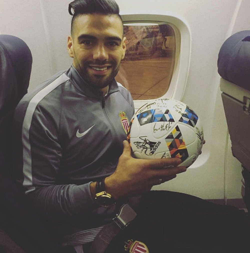 El delantero colombiano celebró el 'hat trick'. Falcao/Instagram